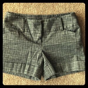 Express Black and White Designed Shorts Size 2
